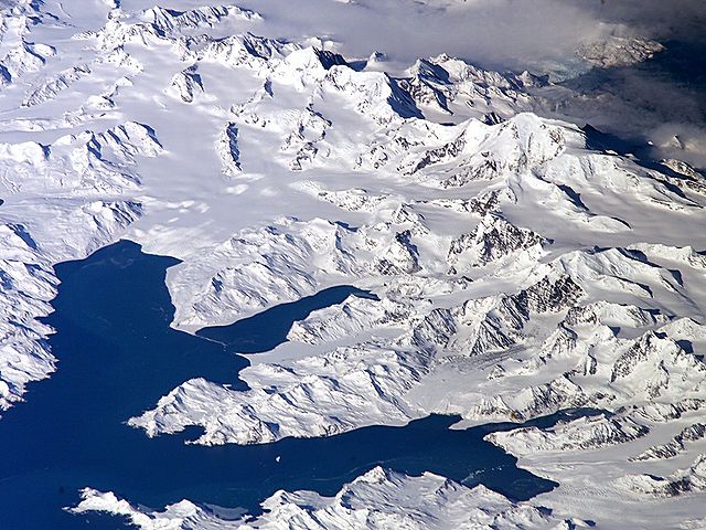 640px-Thatcher-Peninsula.jpg (480×640 px, 101 KB)